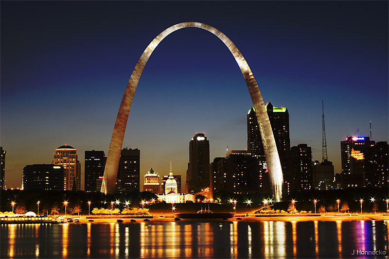 cong-vong-cung-gateway-arch